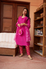 Load image into Gallery viewer, Elegant Pleated &amp; Brocade Tunic Set with Dupatta and Potli- Magenta