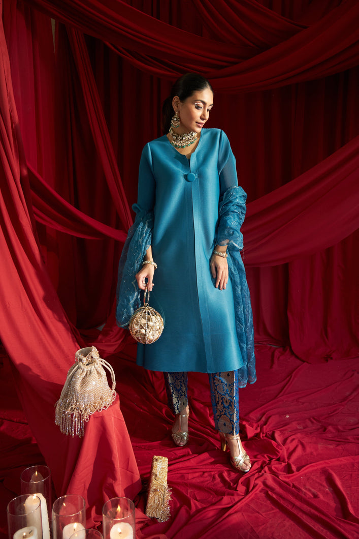 Elegant Pleated & Brocade Tunic Set with Dupatta - Teal