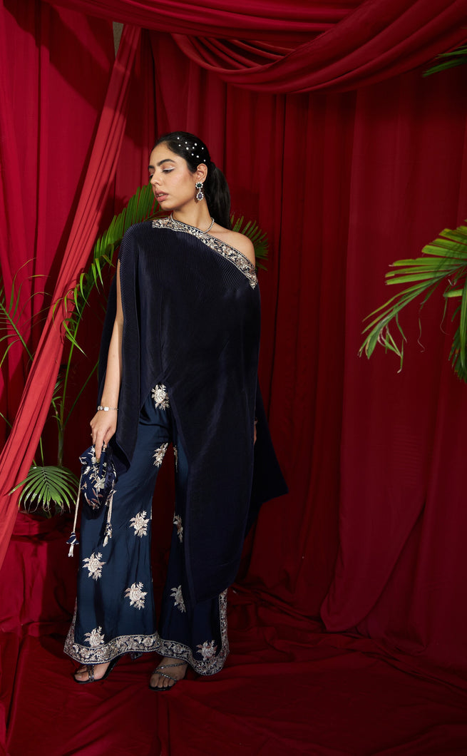 Reyna Gara Glazed Embroidered Pleated Cape Coordinated with Slit Pants - Navy Blue