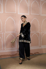 Load image into Gallery viewer, Velvet Tunic Set - Black