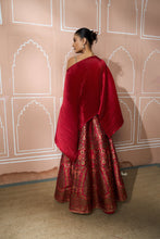 Load image into Gallery viewer, Banarasi Begum Ghaghra with Divine Cape - Fuschia