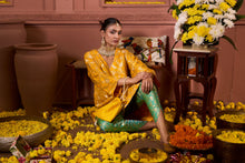 Load image into Gallery viewer, Banarasi Begum Tunic Set - Yellow and Green