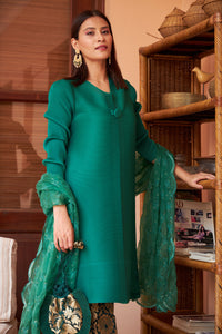 Elegant Pleated & Brocade Tunic Set with Dupatta and Potli- Green
