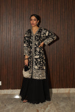 Load image into Gallery viewer, Reyna Gara Glazed Slit Kurta With Skirt - Black