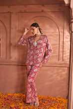 Load image into Gallery viewer, Elizey Paisley Embroidered Power Suit - Fuschia