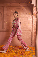 Load image into Gallery viewer, Elizey Paisley Embroidered Power Suit - Fuschia