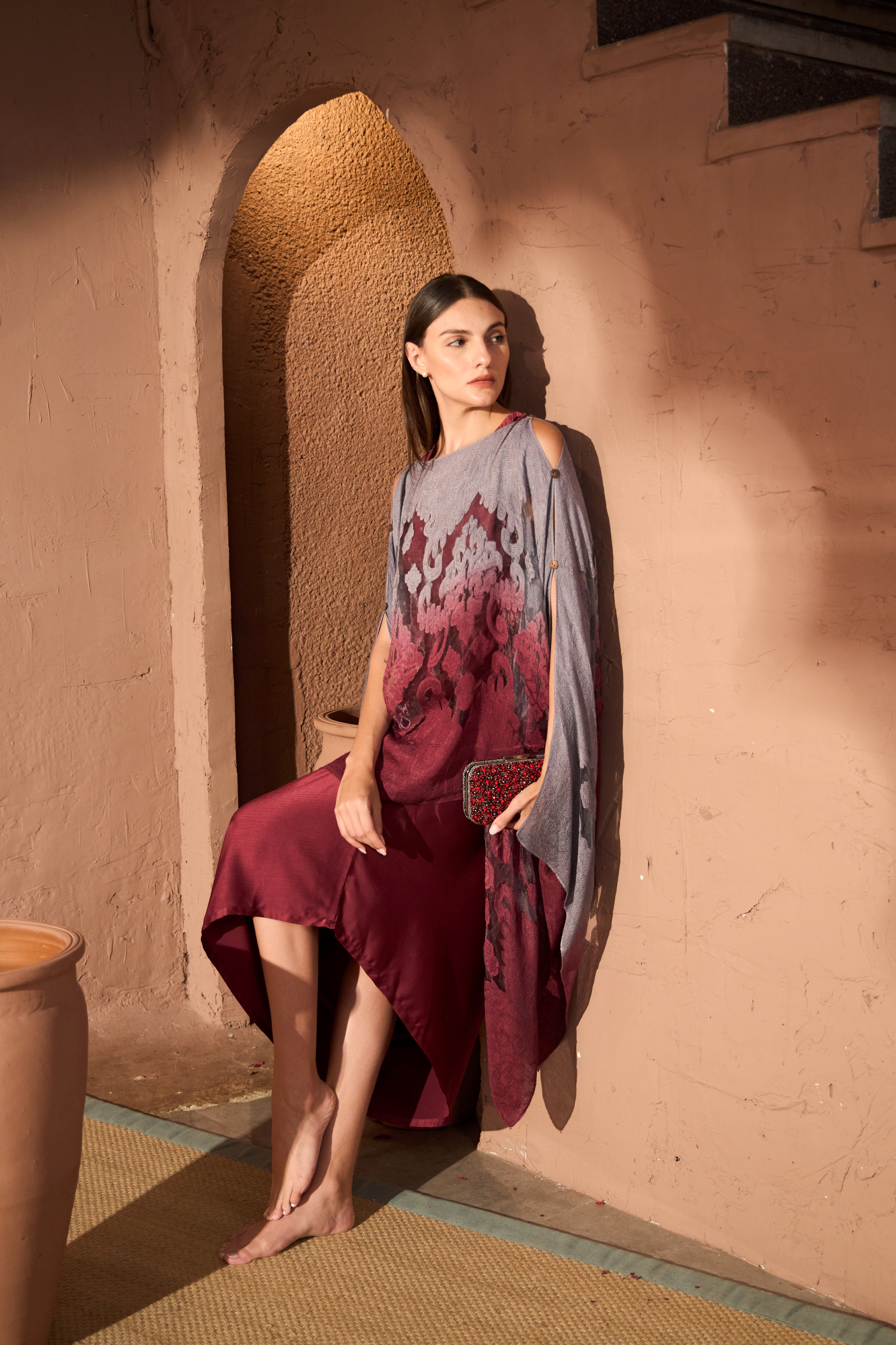 Slip Easy Dress With Organza Cape - Maroon Silver