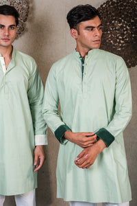 GREEN KURTA WITH PLEATED STRIPE - GREEN