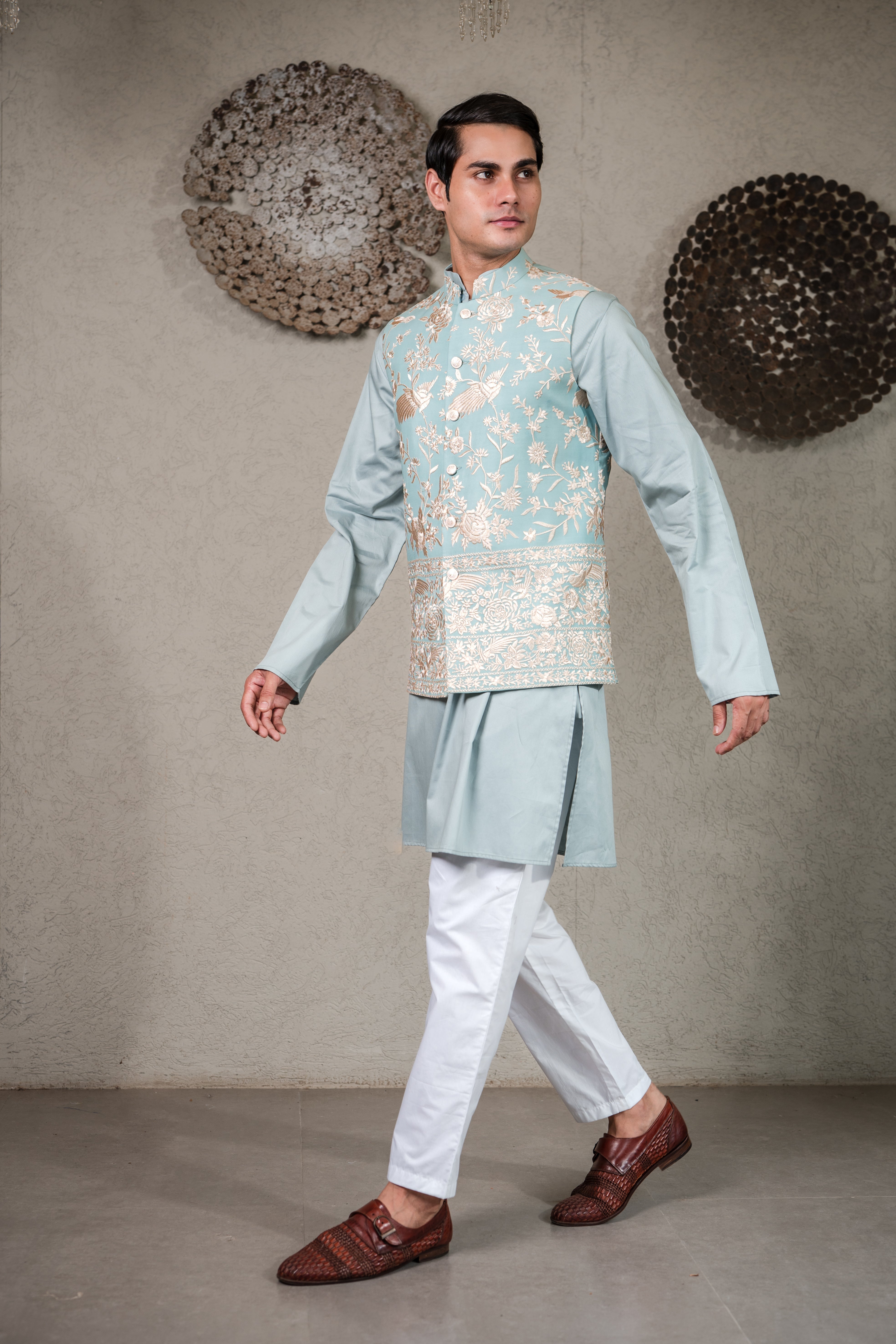 BLUE KURTA SET WITH AQUA BLUE GARA GLAZED JACKET