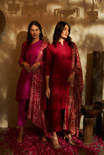 Load image into Gallery viewer, Myra Mandrine Kurta with Culotte Pants- Red