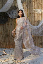 Load image into Gallery viewer, Heavy Look Saree With Long Gown 