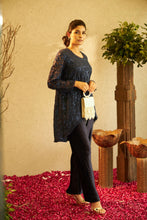 Load image into Gallery viewer, Fragrant Floral Uptown Sequence Tunic Co-ordinated with Pleated Pants - Lapis