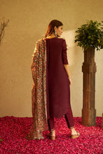 Load image into Gallery viewer, Potli Button Tunic Set With Dupatta - Maroon